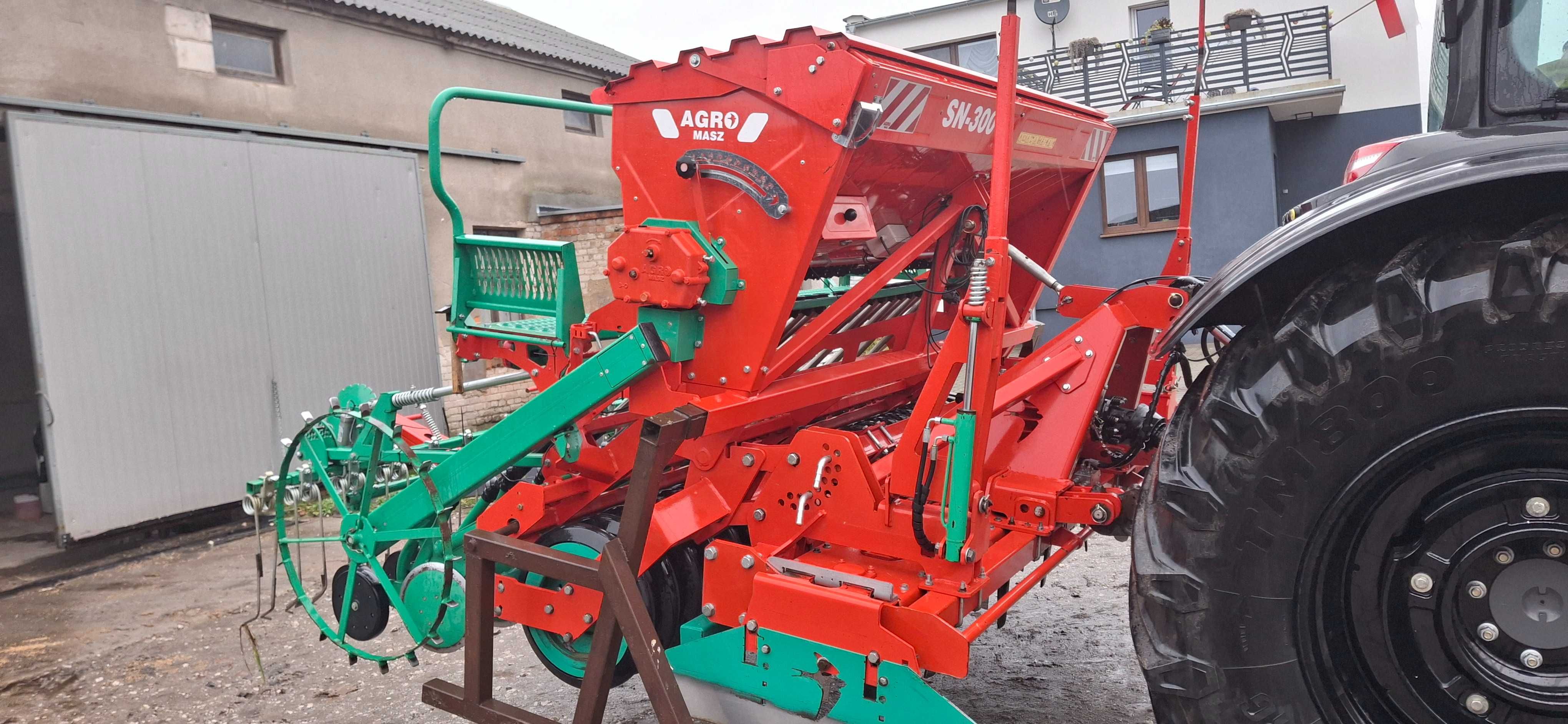 AGRO MASZ SN300 (kuhn,amazone)