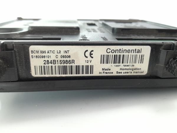 Caixa fusíveis / SAM / BSI RENAULT Megane III Grandtour (KZ0/1)