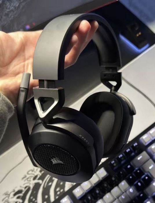 Headphones corsair hs65 wireless