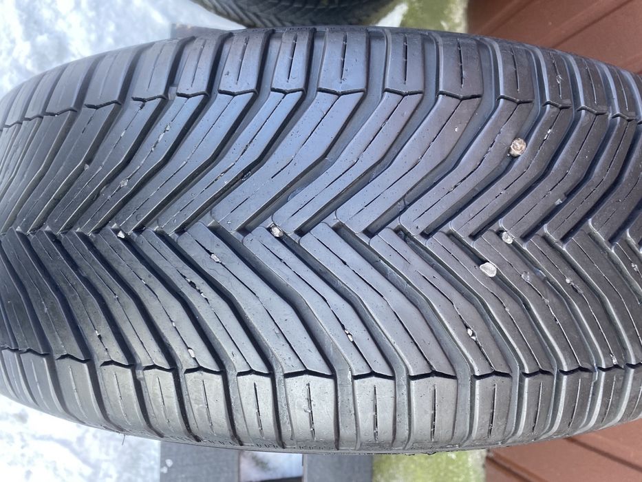 Opona 235/50r19 Michelin Cross Climate SUV