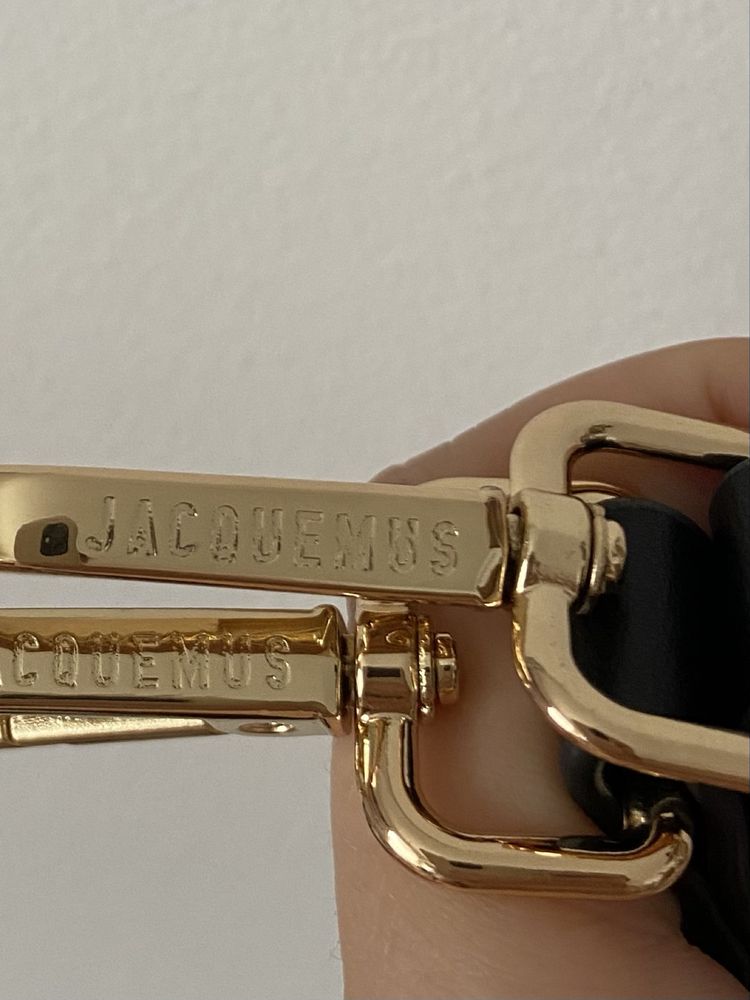 Mala Jacquemus chiquito preta