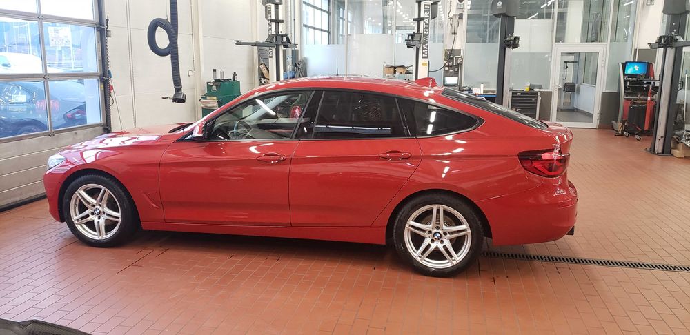 BMW F34 3GT 320d Xdrive