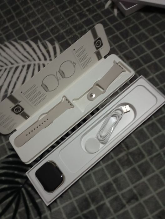 Apple Watch series 8 45 mm