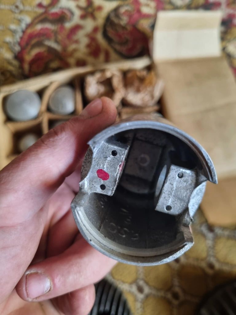 Tłoki WSK 125, WSK 150, Jawa 175 Nowe PRL