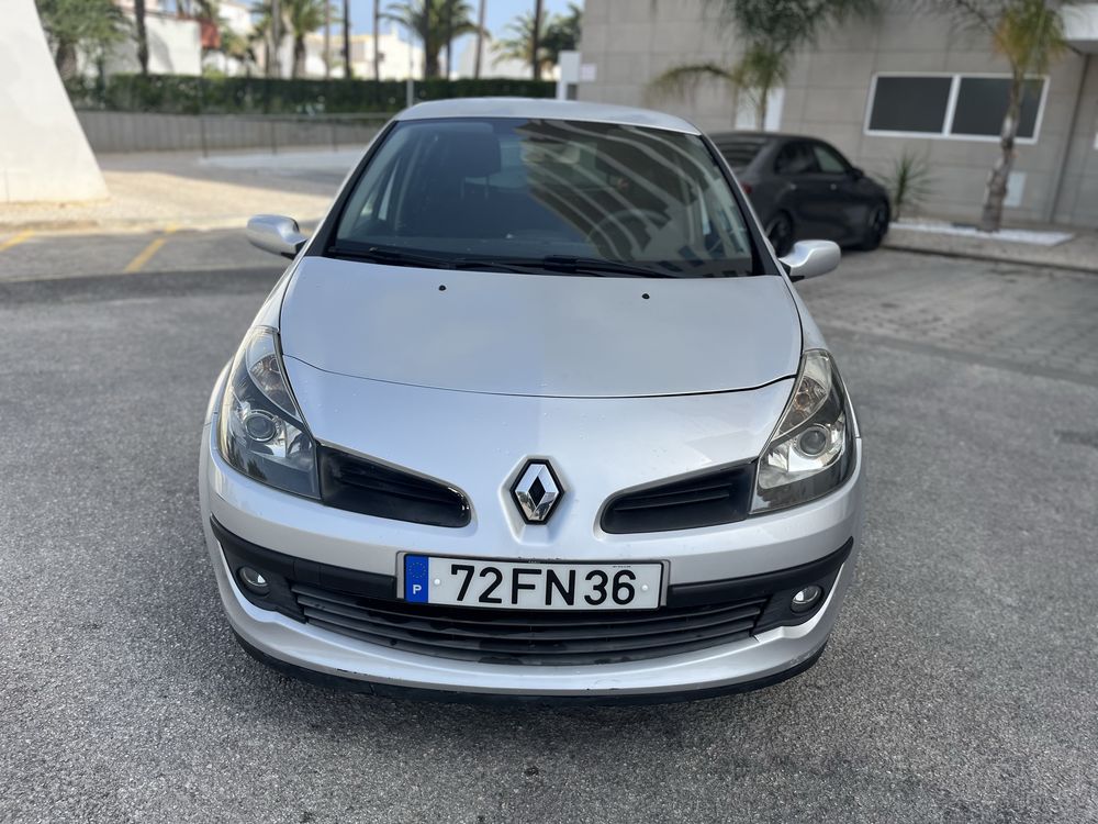 Renault Clio 1.5DCI Dynamique Caixa Automatica Nacional
