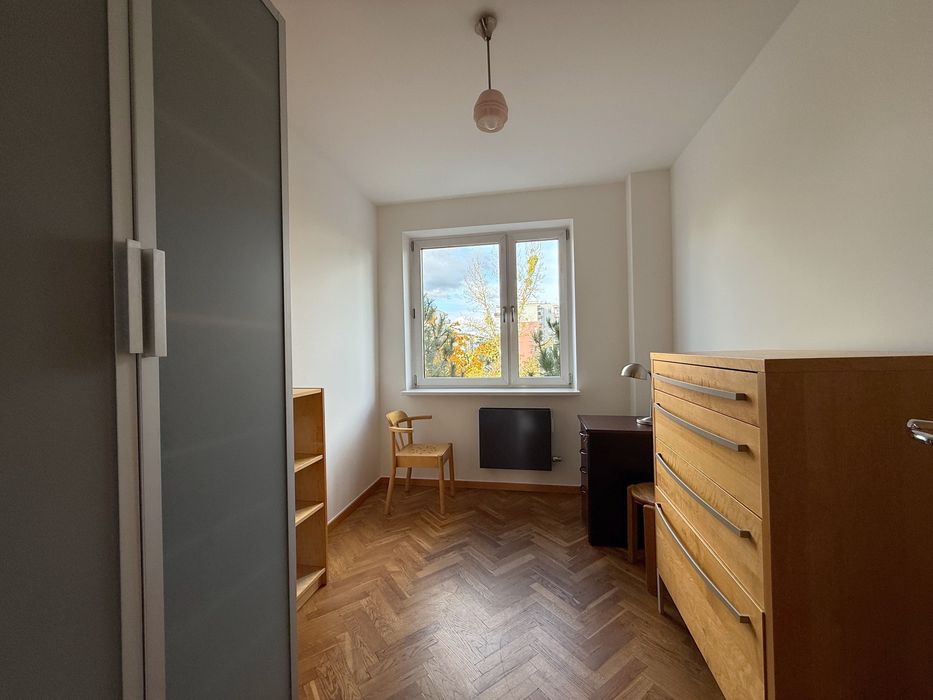 Przestronne 4 pokojowe mieszkanie naprzeciwko Pasażu Opieńskiego