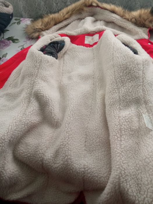 Нова,жіноча куртка парка зимова