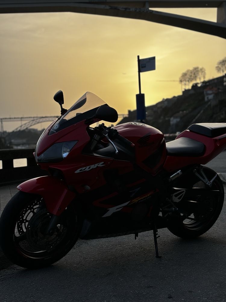 Honda Cbr600 f4i