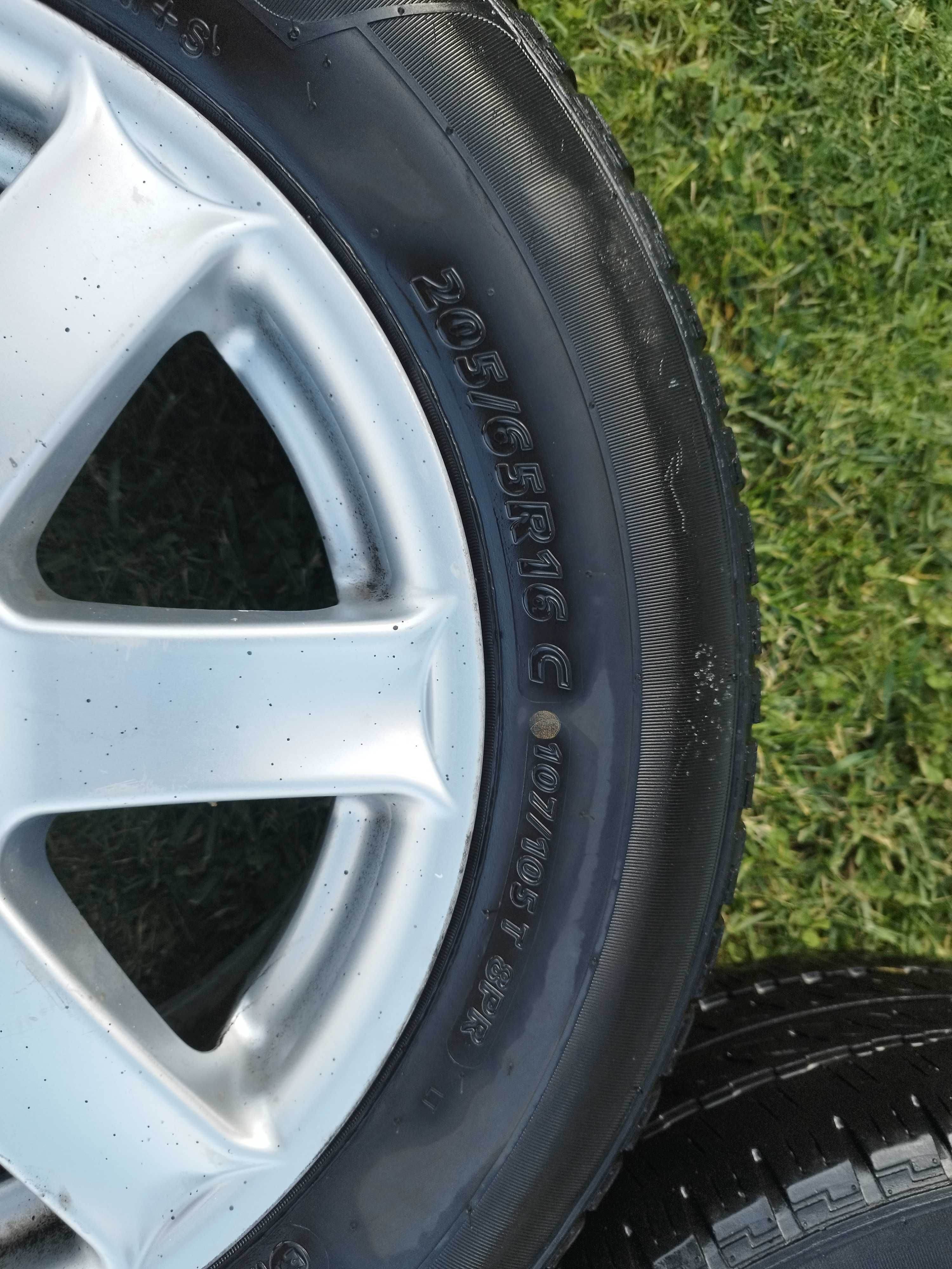Felgi z oponami 5x112 205/65/16c Vito transporter