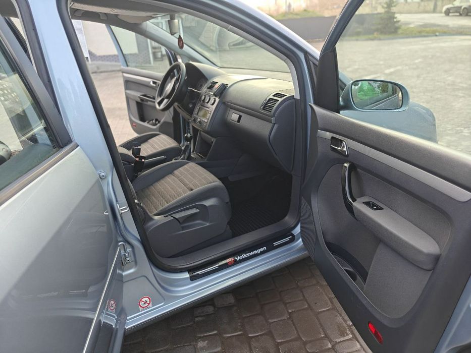 Volkswagen Touran 1.6 mpi