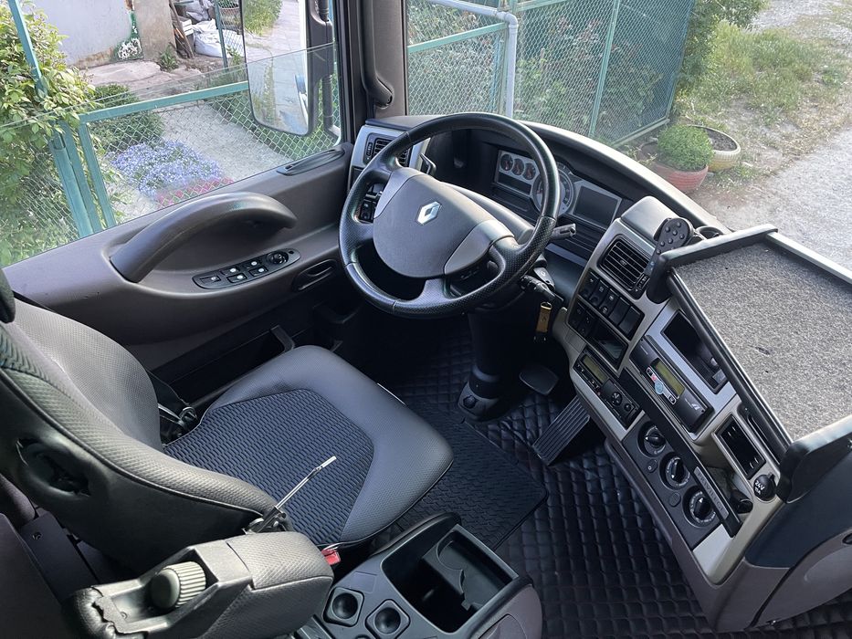 Продам или обменяю renault magnum dxi d13 2008