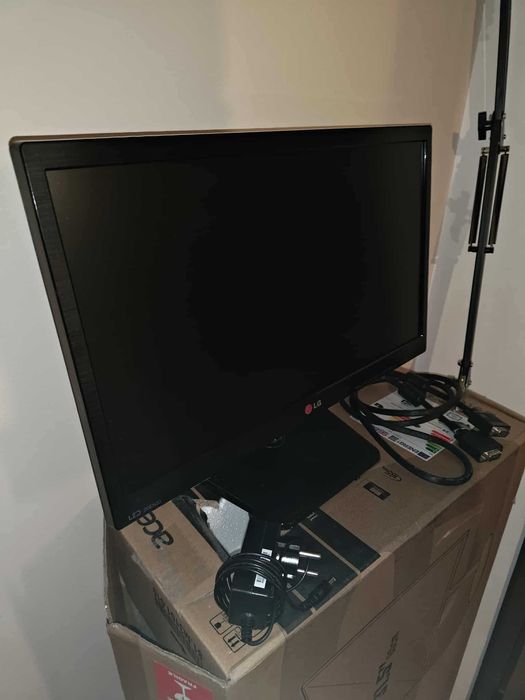 Monitor Samsung LG 20'' Cali - Używany