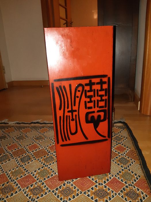 bengaleiro para guarda chuvas em madeira . chines