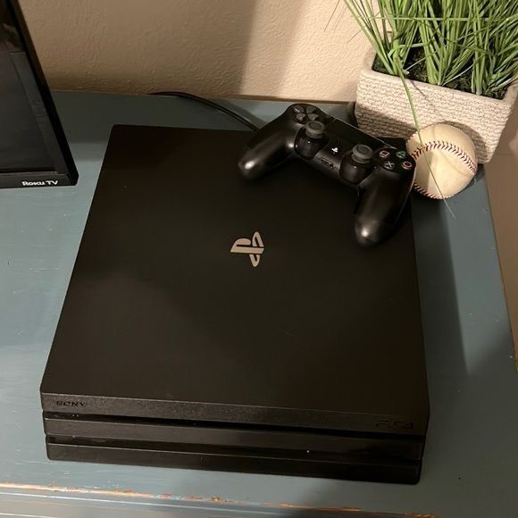 Ps4 pro ( 1 comando )