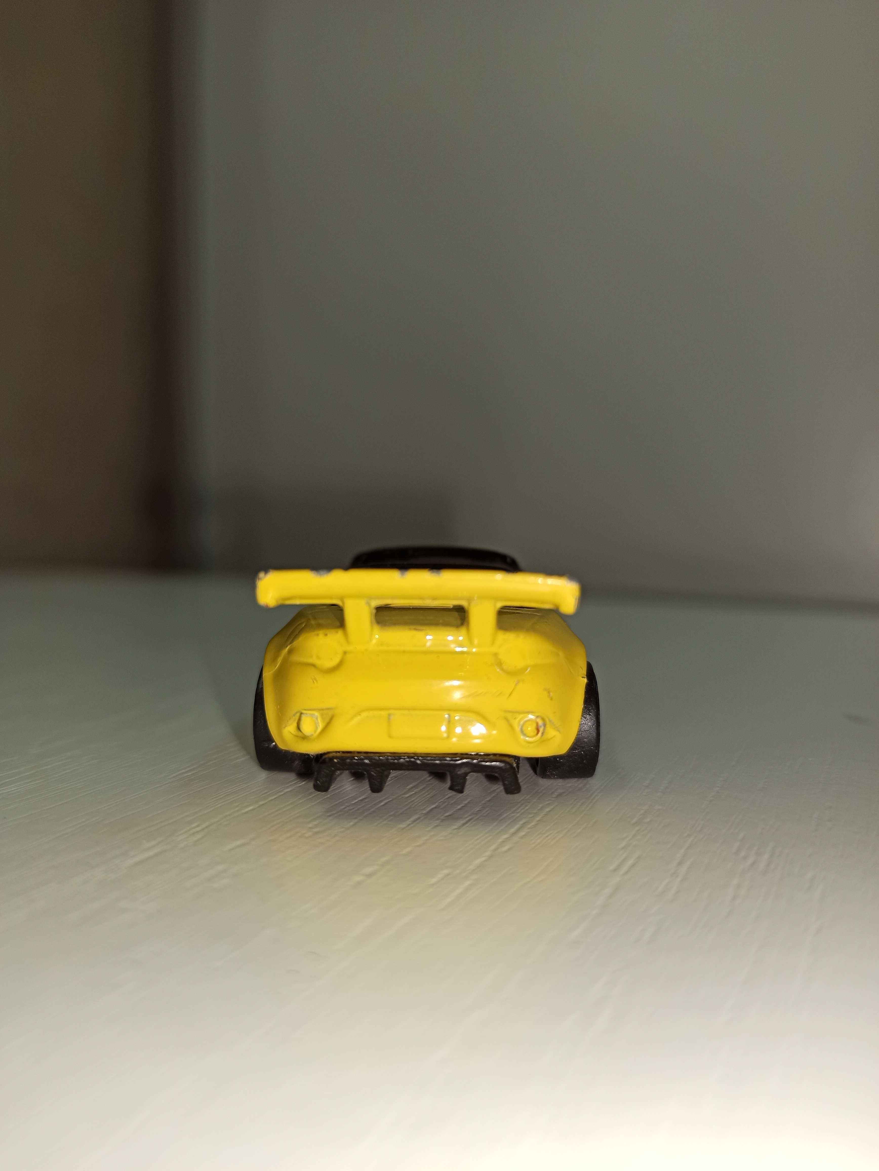 Коллекционая машинка Hot Wheels (Mazda MX-5 Miata)