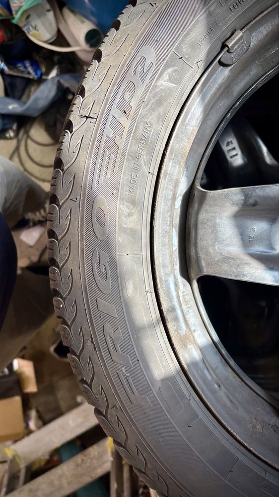 Felgi strukturalne 5x115 R17 z oponami zimowymi Dębica i TPSM