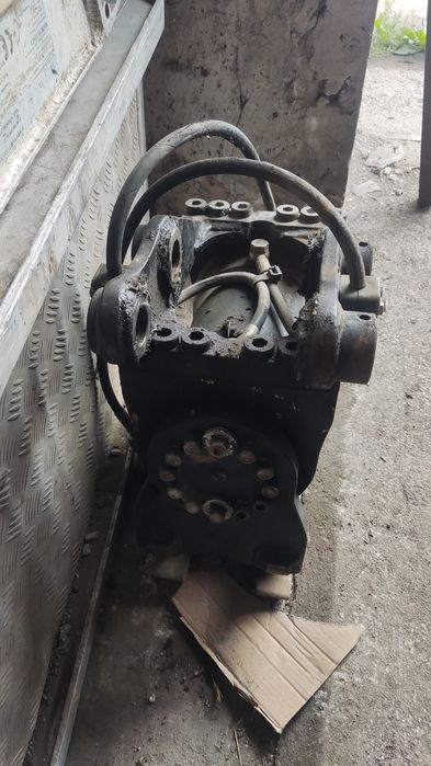 Obrotnica / szybko złącze do Koparki JCB sprawne w 100%