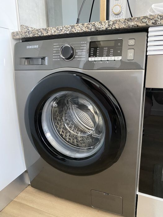 Maquina Samsung 11 KG 1400RPM