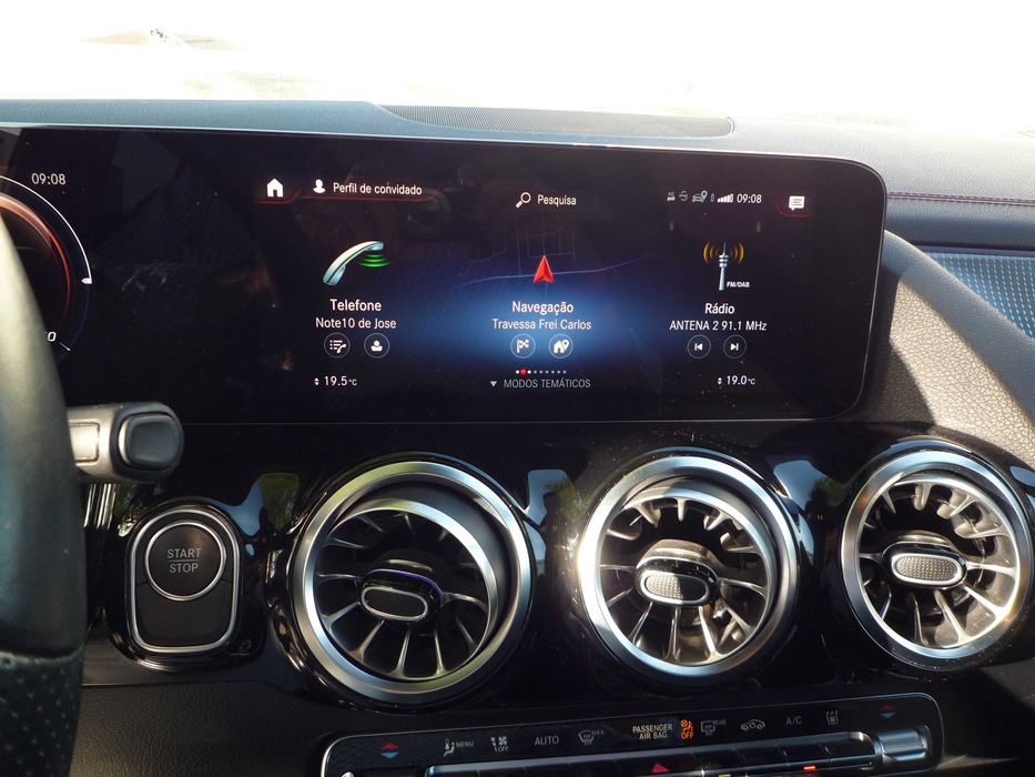 Mercedes-Benz EQA 250 de 2023, com 16.000 kms, na garantia