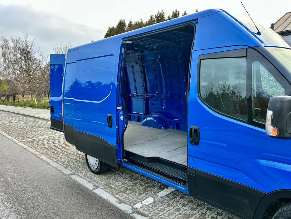 IVECO DAILY 2015r. 3.0 Diesel 150KM! EURO5! L2H2! Bus Blaszak! DOSTAWA