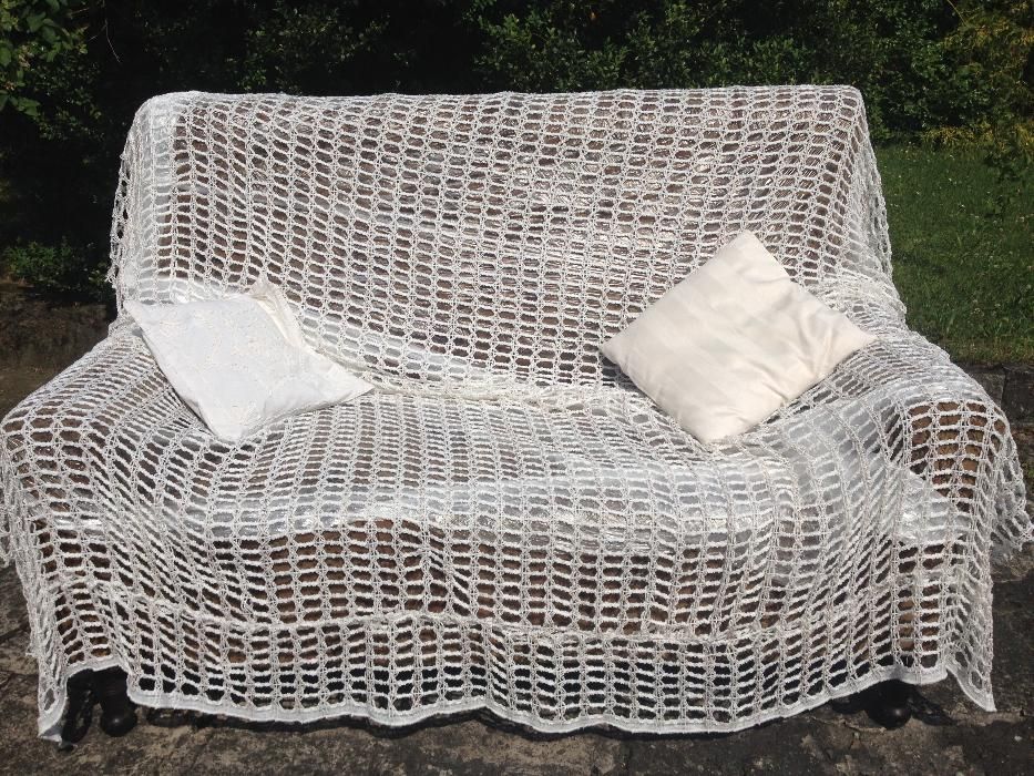 stara sofa 100-lenia