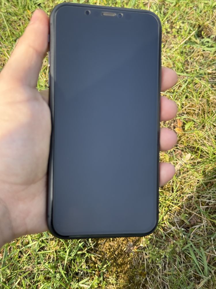 iPhone 11 Black 64 GB STAN IDEAL