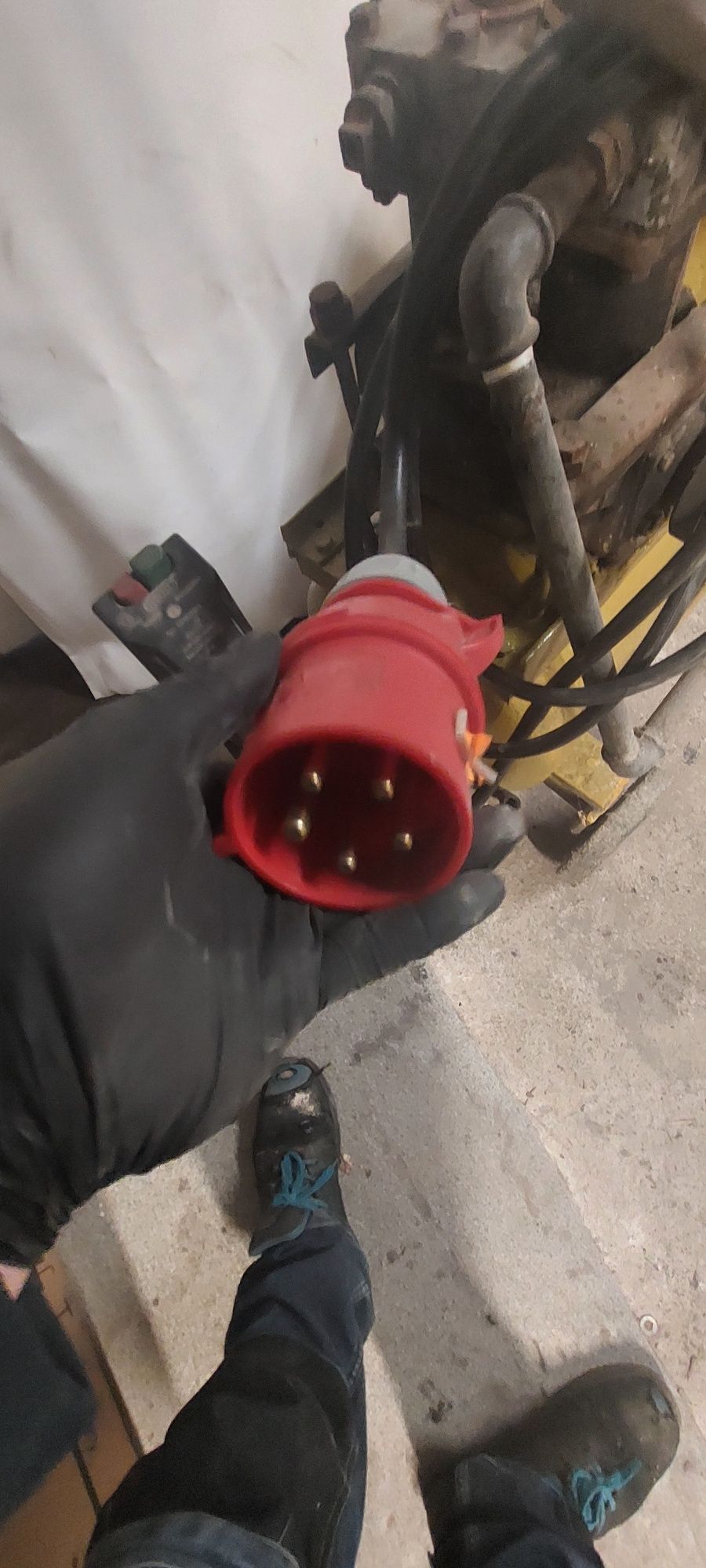 Sprężarka kompresor 3 fazowa ( siła) 400v 1.5KW 80-100l