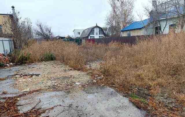 Продам в Гостомелі земельну ділянку 10 соток. Центр міста. 84000у.о.