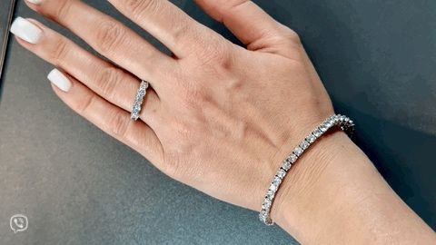 Ювелірні прикраси с муасанітами