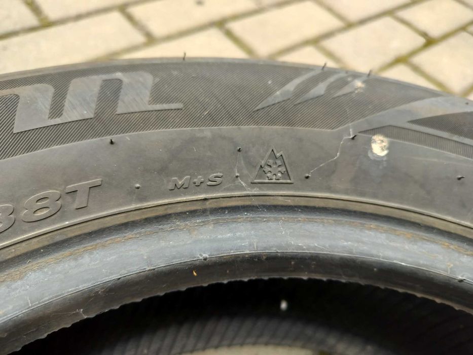 Opony Laufenn 185/65R15 Zimowe (21r)