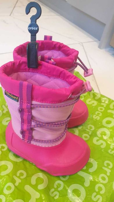 Crocs, Śniegówce, ocieplane 22-23, NOWE












Crocs, Śniegowce