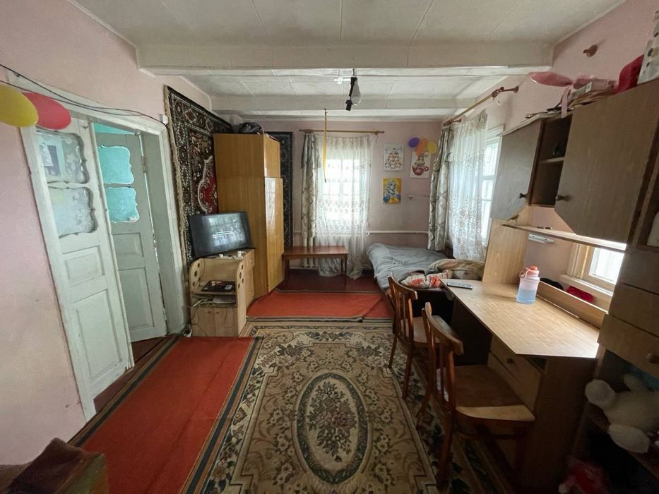Будинок село Острів