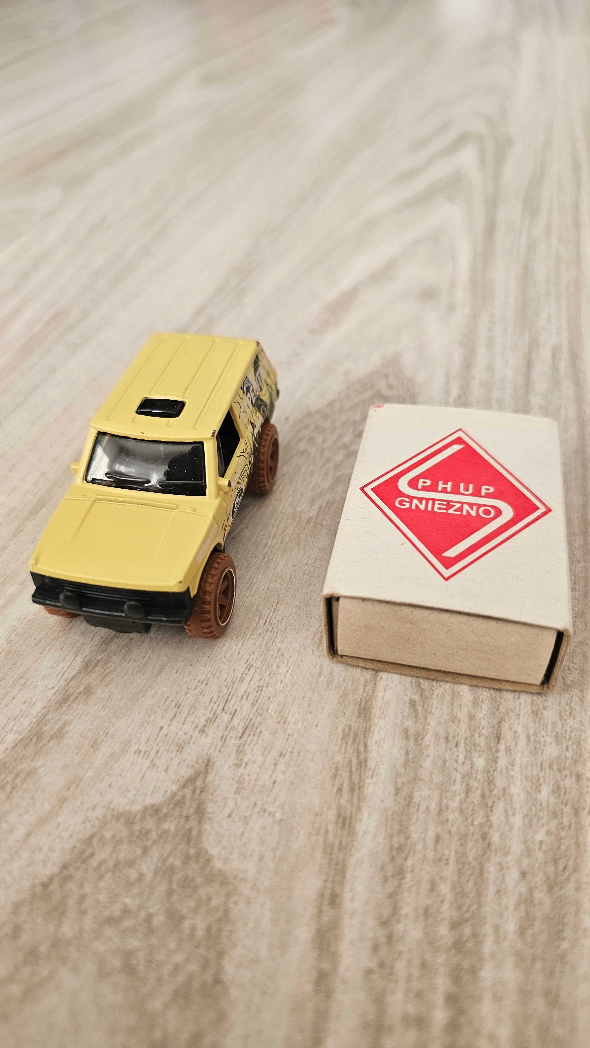 Resorek Hot Wheels Ranger Rover Classic