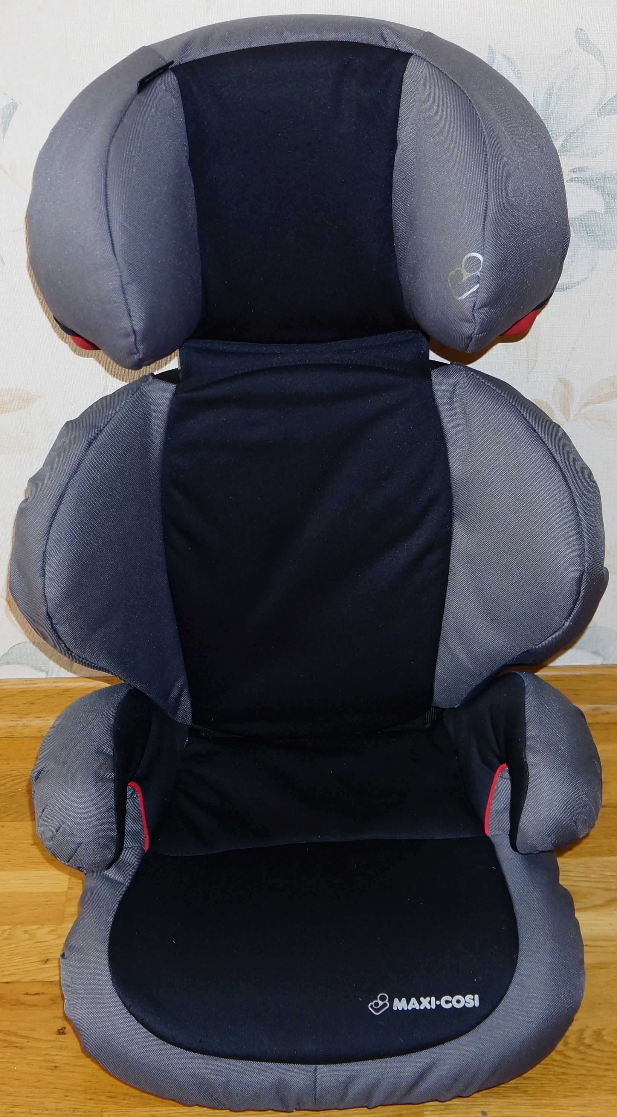 Дитяче автокрісло Maxi Cosi Rodi SPS від 3 до 12 років