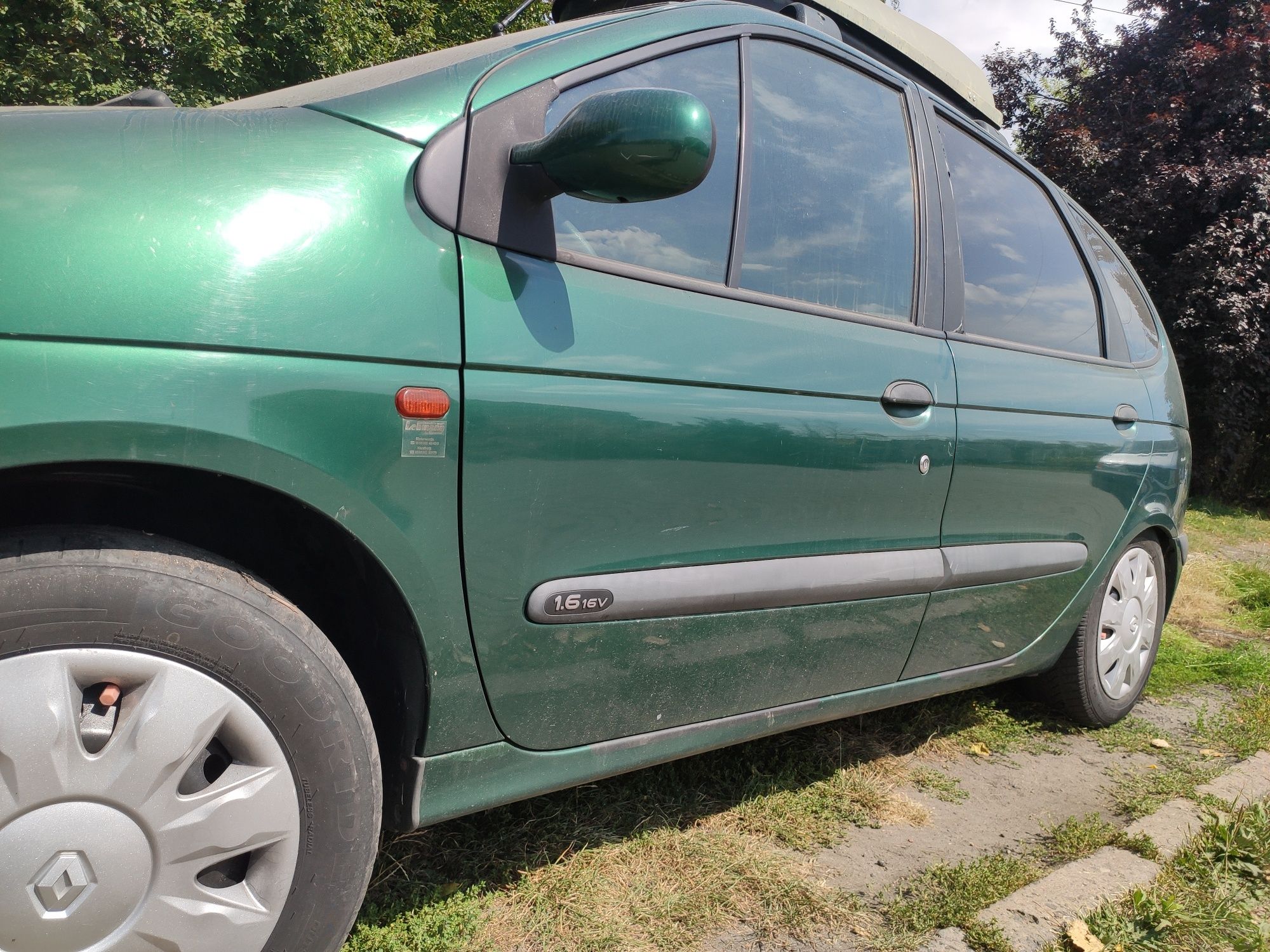 Renault Scenic 1.6 lpg USZKODZONY nowe części