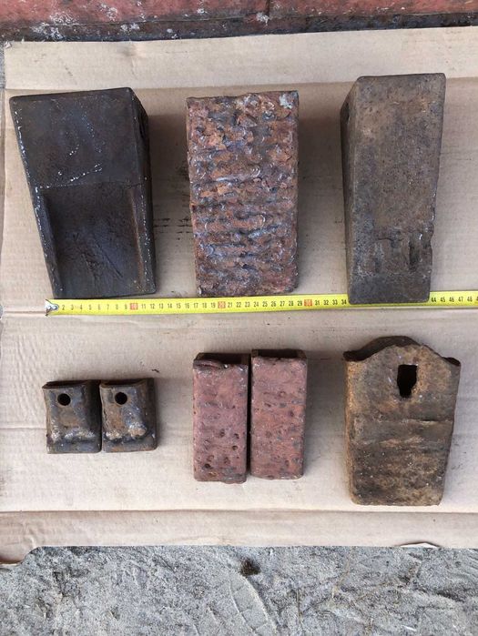 Адаптер, коронка для ковша АТЕК 999, пальці і втулки.