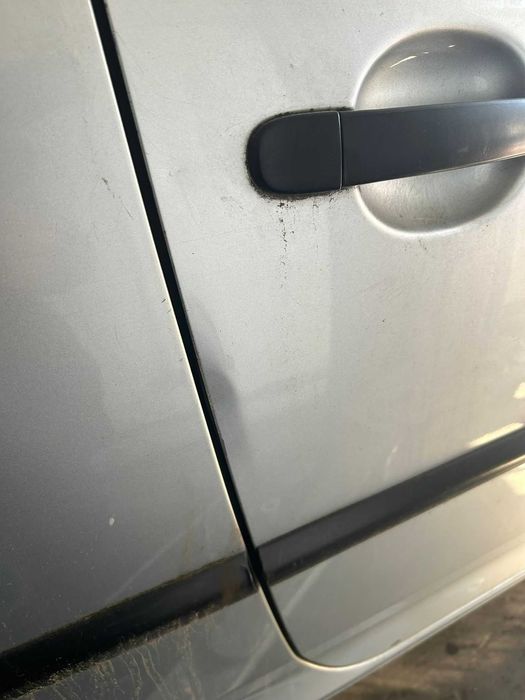 Drzwi prawe przednie prawy przód VOLKSWAGEN GOLF 5 V VW 3 drzwiowy