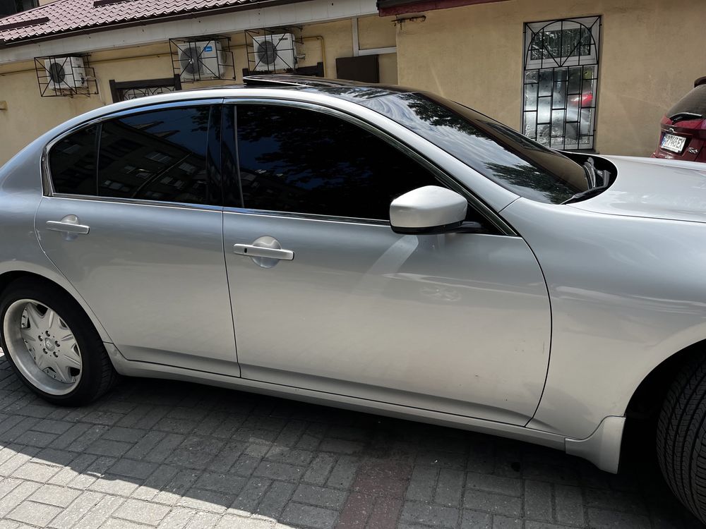 В продажі Infiniti G37S