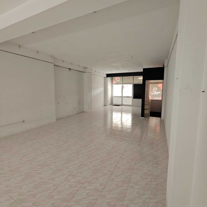 Loja comercial em Barcelos