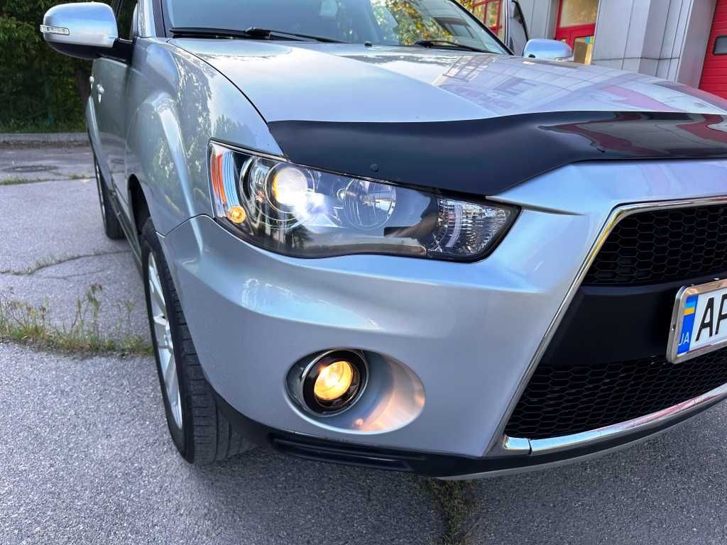 Mitsubishi Outlander AWD