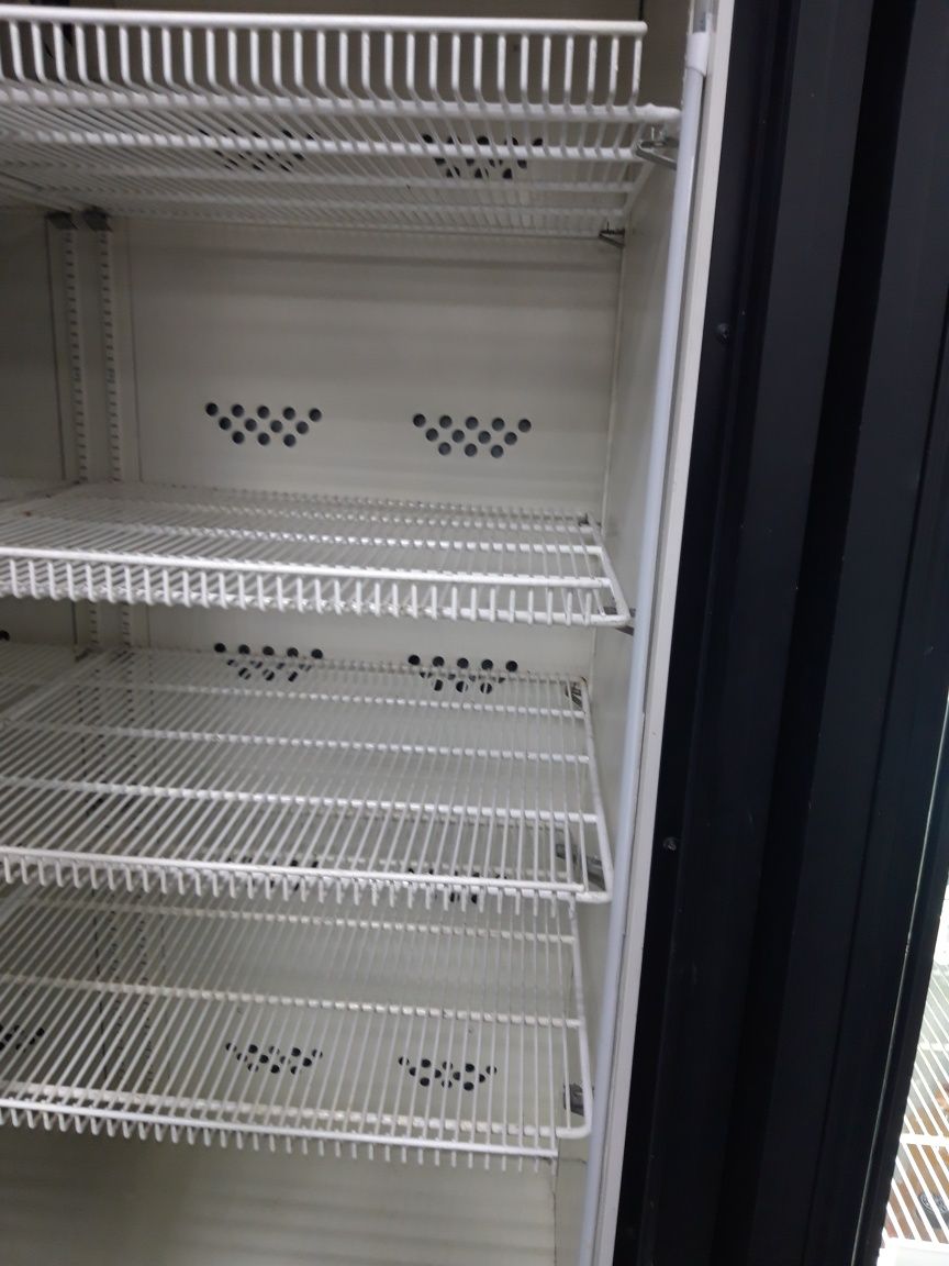 Холодильник Холодильна шафа вітрина UBC Ice Stream Super Large