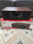 Wieża odtwarzacz głośnik JVC RD-E761 CD BT FM 16W brązowy jak nowy