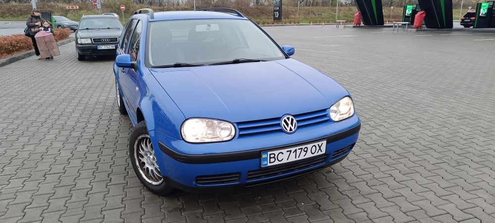 Volkswagen golf 4