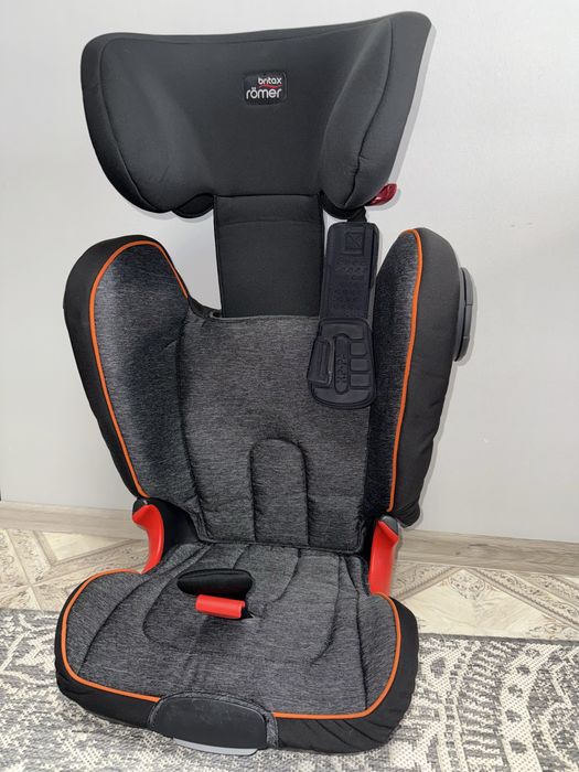 Автокрісло Britax Romer  15-36кг
