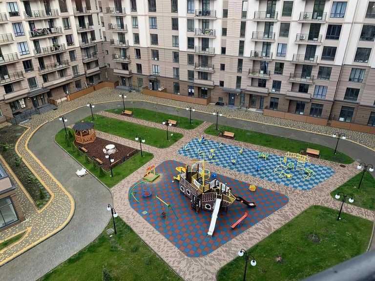 1комн квартира возле ТРЦ "Ривьера"