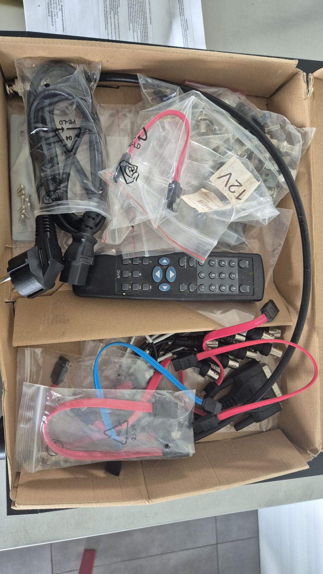 Rejestrator do kamer BCS DVR1604HE-T