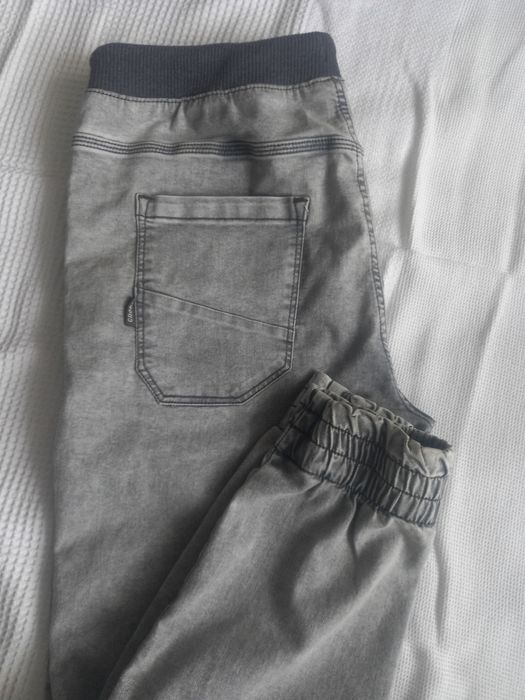 Штаны джоггеры Cropp р.W34/L32