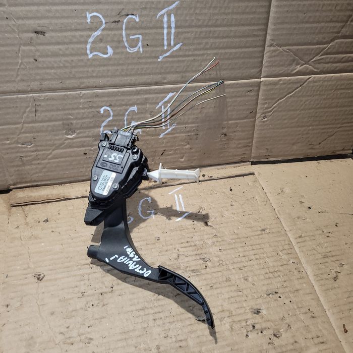 Potencjometr pedał gazu vw golf IV bora Audi A3 8L seat skoda 1.9TDI