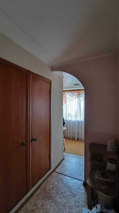 Продам 3 кім.Салтівка 535м 6/9 кап.рем.48000у.е.