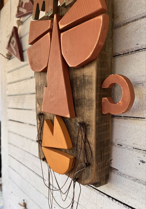 Brodacz Drewniana twarz Ozdoba ścienna